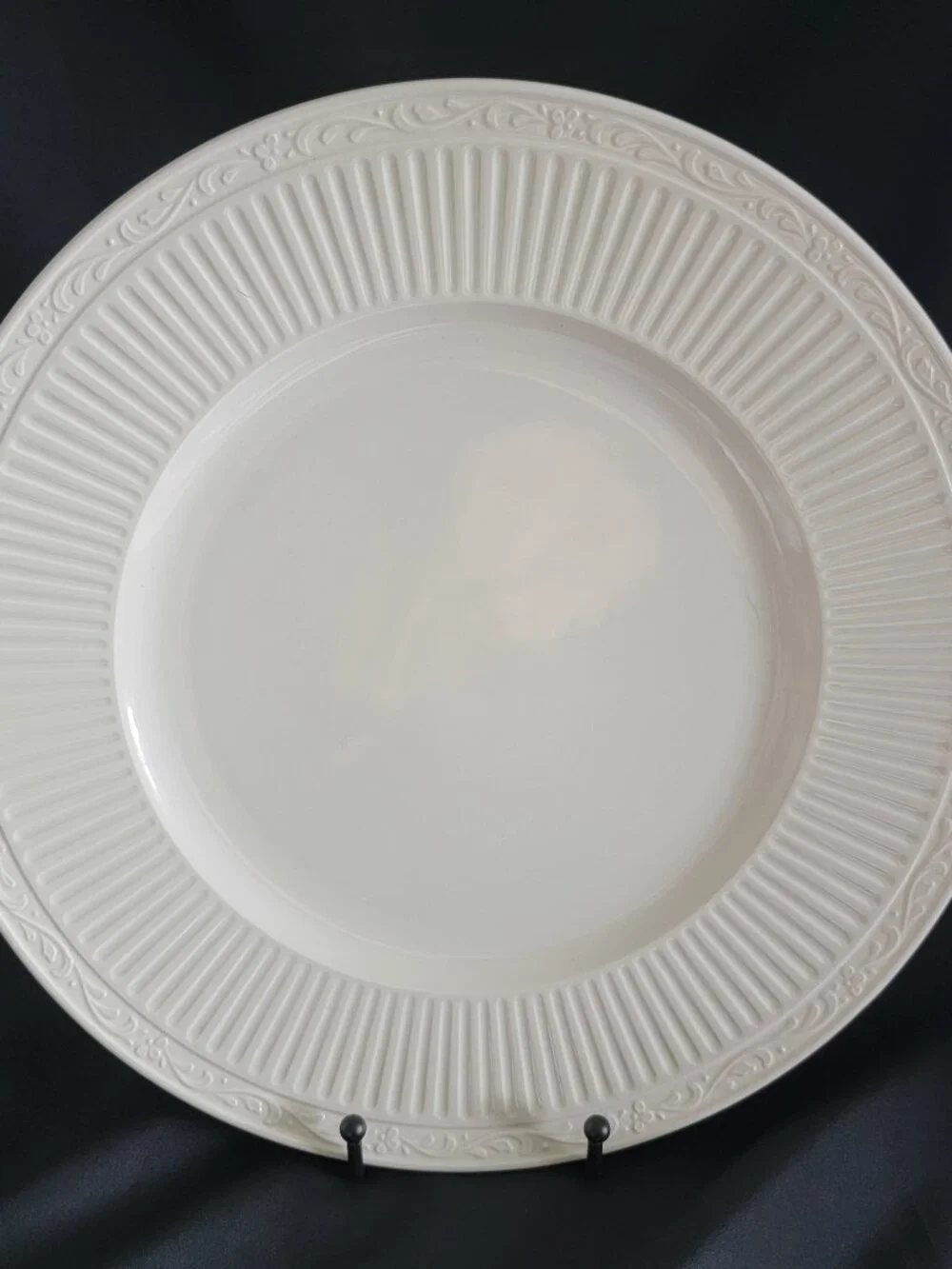 MIKASA NEW Italian Countryside Pattern Ivory 12